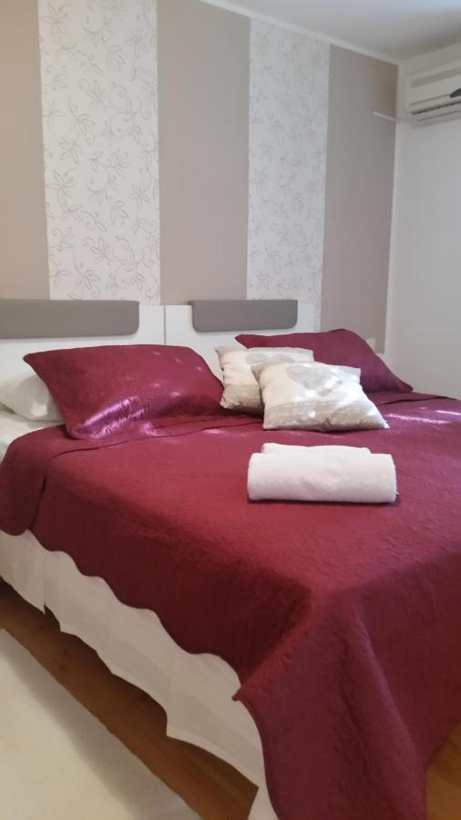 Guest Accomodation Zura สกราดิน ห้อง รูปภาพ