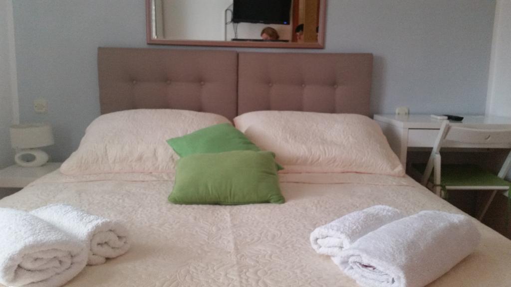 Guest Accomodation Zura สกราดิน ภายนอก รูปภาพ
